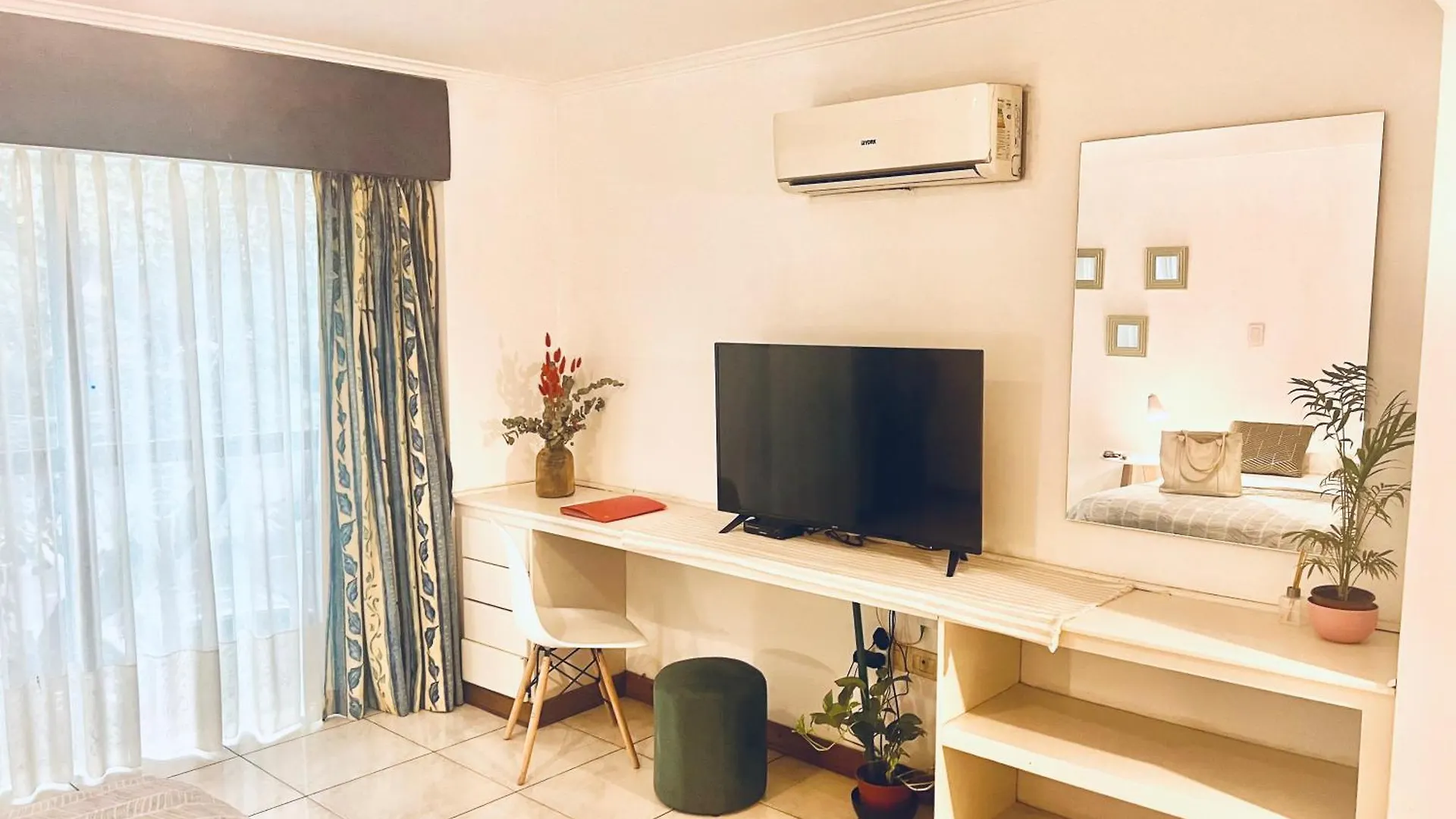 Departamento 4 Apartment Mendoza 0*,